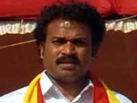 ಗದಗದ ಕಿಟಕಿಯಿಂದ ವಾರೆನೋಟ