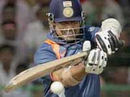 ಏಕದಿನ ಪಂದ್ಯದ ಪ್ರಪ್ರಥಮ ದ್ವಿಶತಕವೀರ ಸಚಿನ್