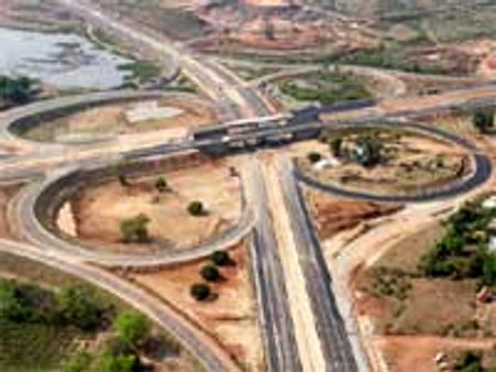 ಲೂಟಿಕೋರರೇ ಕರ್ನಾಟಕ ಬಿಟ್ಟು ತೊಲಗಿ