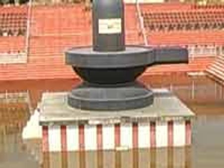 ನಿತ್ಯಾನಂದನ ಪಾಪ ತೊಳೆಯುವ ಪುಷ್ಕರಣಿ