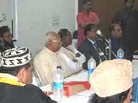 ಅಭಿನಂದನಾರ್ಹ ಮುಸ್ಲಿಂ ರಾಷ್ಟ್ರೀಯ ಮಂಚ್