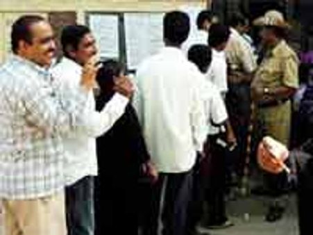 ನಾವು ಮತಹಾಕಲಾಗಲಿಲ್ಲ, ಏಕೆಂದರೆ