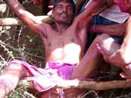 ಮುಳ್ಳಿನ ಹಾಸಿಗೆಯ ಮೇಲೆ ಭಕ್ತಿಯ ಭಾವಪರವಶತೆ