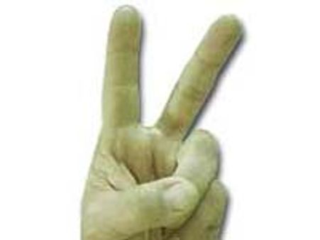 ಬಿಜೆಪಿ ಮುಂದೆ, ಕಾಂಗ್ರೆಸ್ ಅದರ ಹಿಂದೆ