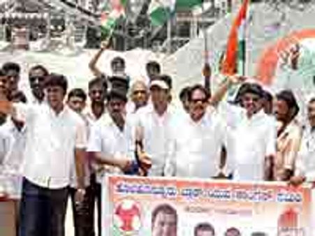 ಅಕ್ರಮ ಕಲ್ಲು ಗಣಿಗಾರಿಕೆ ವಿರೋಧಿಸಿ ಪ್ರತಿಭಟನೆ