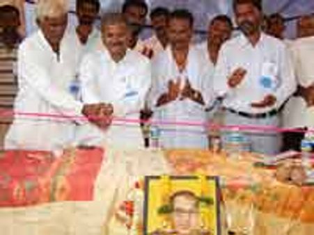 ದಲಿತರಿಗೆ ಶೈಕ್ಷಣಿಕ ಪ್ರಗತಿ ಅತ್ಯವಶ್ಯ