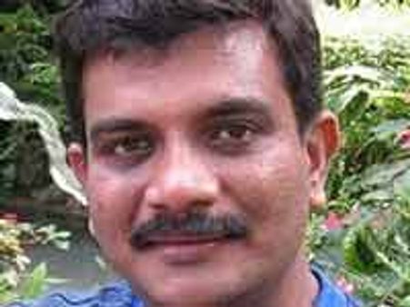 ಇದ್ದು ಇಲ್ಲದಂತೆ ಅವಿತಿರುವೆ ನಿರೀಕ್ಷೆಗಳಲಿ