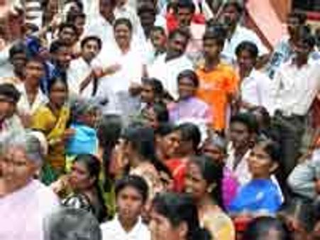 ಕಾಲೇಜಿನಲ್ಲಿ ವಂಚನೆ, ತನಿಖೆಗೆ ದಲಿತರ ಆಗ್ರಹ