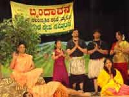 ನ್ಯೂ ಜೆರ್ಸಿಯ ಬೃಂದಾವನದಲ್ಲಿ ವಸಂತೋತ್ಸವ