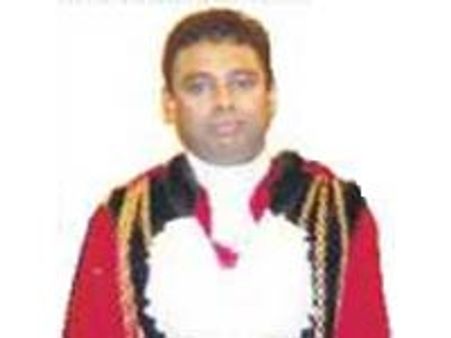 ಲಂಡನ್ನಿನ ಲ್ಯಾಂಬೆತ್ ಮೇಯರ್ ಕನ್ನಡಿಗ ನೀರಜ್