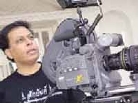 ಪ್ರತಿ ಕ್ಷಣವನ್ನೂ ಸಂಭ್ರಮದಿಂದಲೇ ಕಳೆಯಬೇಕು