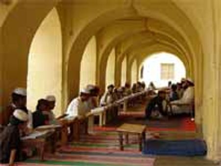 ಮದ್ರಸಾ, ಮಸೀದಿಗಳಲ್ಲಿ ಮೊಳಗಲಿದೆ ಕನ್ನಡ ಕಹಳೆ