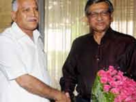 ಕೃಷ್ಣಗೆ ಹಿಂದೂ ಯಾತ್ರಿಕರ ಸಂಕಷ್ಟ ವಿವರಿಸಿದ ಶೋಭಾ