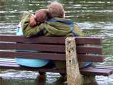 ಲಾಲ್ ಬಾಗ್ ನಲ್ಲಿ ಪ್ರೇಮಿಗಳಿಗೆ ಭದ್ರತೆ ಇದೆಯೇ?