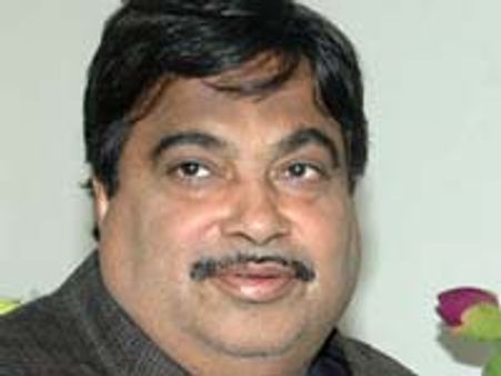 ಗಡ್ಕರಿಯನ್ನು ಹುಚ್ಚಾಸ್ಪತ್ರೆಗೆ ಸೇರಿಸಿ : ಕಾಂಗ್ರೆಸ್