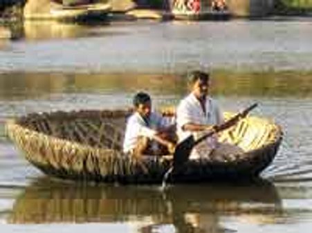 ಚಿತಾಭಸ್ಮದ ಜೊತೆ ನೀರು ಪಾಲಾದ ಎಂಟು ಮಂದಿ