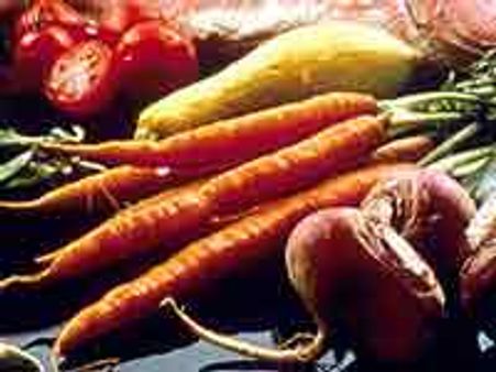 ಆಲೂಗೆಡ್ಡೆ ಕೆಜಿಗೆ ರು.17, ಈರುಳ್ಳಿ ಕೆಜಿಗೆ ರು.16