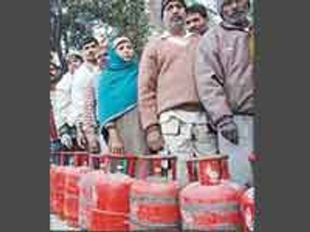 ಬಿಪಿಎಲ್ ಕುಟುಂಬಗಳಿಗೆ ಉಚಿತ ಎಲ್‌ಪಿಜಿ