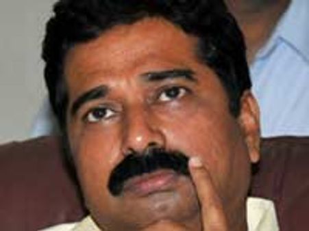 ಹಾಲಪ್ಪನ ಕೂದಲು ಕೊಂಕಿಸಲೂ ಸಾಧ್ಯವಿಲ್ಲ