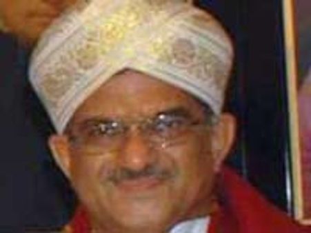 ದಸರಾಕ್ಕೆ ಹೆಗ್ಗಡೆ ಅವರ ವಿಂಟೇಜ್ ಕಾರುಗಳು