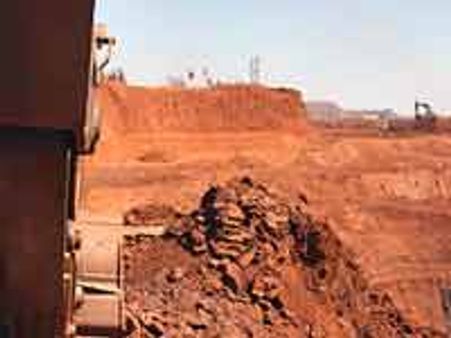 ಬೇಲೇಕೇರಿ ಪ್ರಕರಣ : ಹಲವಡೆ ಸಿಐಡಿ ದಾಳಿ