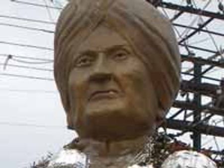 ಮೊದಲ ನಾಡಗೀತೆ ಕೊಟ್ಟ ರಾಯರಿಗೆ ನಮನ