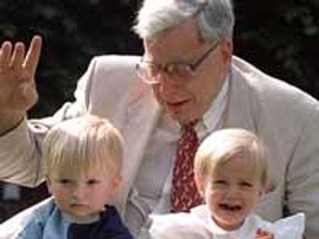 ಪ್ರಣಾಳ ಶಿಶುವಿನ ಜನಕನಿಗೆ ವೈದ್ಯಕೀಯ ನೋಬೆಲ್