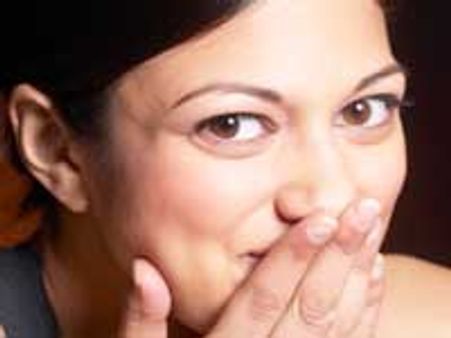 ಹೆಂಡತಿ ಕುಲುಕುಲು ನಕ್ಕರೆ ಬಾಳು ಹಾಲು ಸಕ್ಕರೆ!