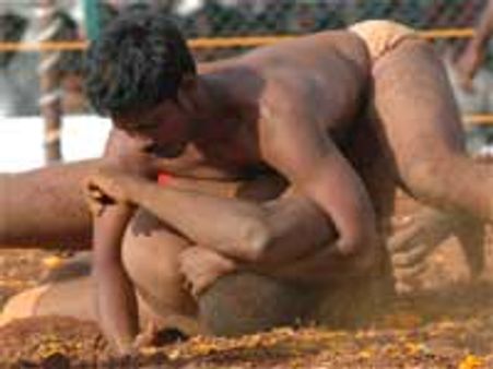 ಮೈಸೂರು ದಸರಾ ಕುಸ್ತಿಗೆ ಗರಡಿಮನೆಗಳು ಸಜ್ಜು