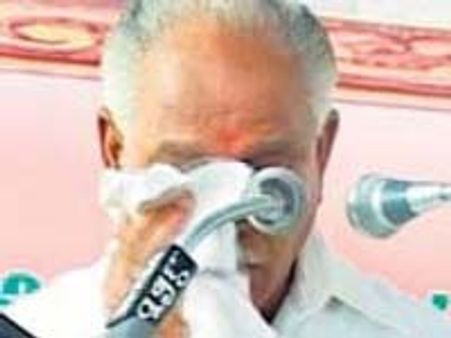 ಇಂದಿನ ರಾಜಕೀಯ ನಾಟಕದ ಬಿಸಿ ರೋಚಕ ಸುದ್ದಿಗಳು!