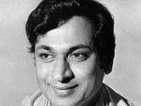 ಹೊಸಬೆಳಕು ಸಿನ್ಮಾ ನಾಟಕ ಆಗಿದೆ ನೋಡಿ