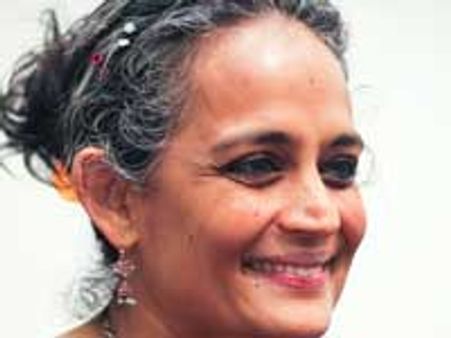 ಅರುಂಧತಿ ರಾಯ್ ದೇಶದ ಕ್ಷಮೆಯಾಚಿಸಲಿ