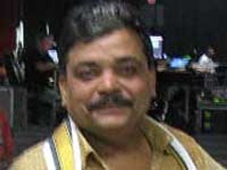 ಇಲಿನಾಯ್ ನಲ್ಲಿ ಸರದೇಶಪಾಂಡೆ ಹಾಸ್ಯ ಪಟಾಕಿ