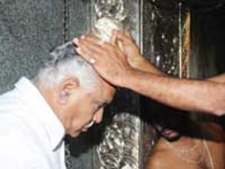 ಯಡಿಯೂರಪ್ಪ ಭೇಟಿ ನೀಡಿದ ದೇವಸ್ಥಾನಗಳ ಪಟ್ಟಿ