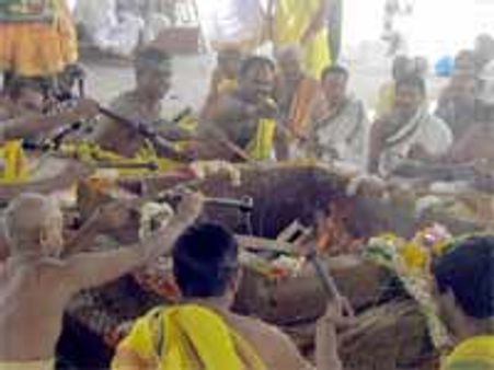 ಮಹಾರುದ್ರಹೋಮ ಶಾಪ ವಿಮೋಚನೆಗಾಗಿಯೇ?