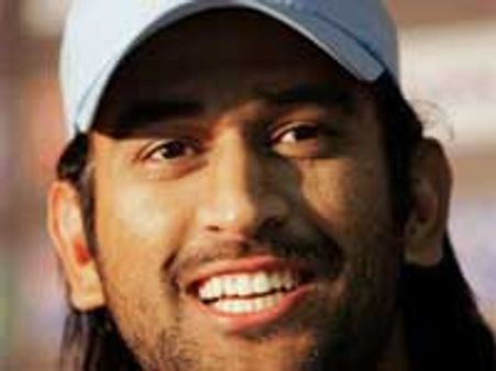 ಸಚಿನ್ ಒಬ್ಬರಿಂದ ಗೆಲ್ಲಲು ಸಾಧ್ಯವಿಲ್ಲ : ಧೋನಿ