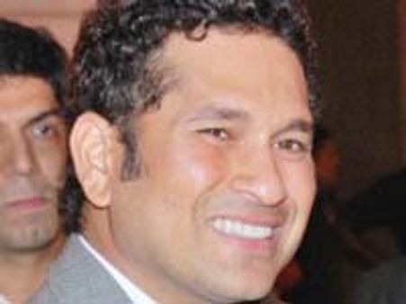 ಜಾಹೀರಾತುಗಳ ಕಿಂಗ್ ಸಚಿನ್ ಕೈಲಿ ಕೋಕ್ ?