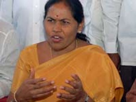 ವಿದ್ಯುತ್ ದರ ಏರಿಕೆ ಅನಿವಾರ್ಯ : ಸಚಿವೆ ಶೋಭಾ