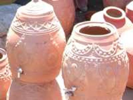 ಬಳ್ಳಾರಿಯಲ್ಲಿ ಮಣ್ಣಿನ ಫ್ರಿಜ್ ಭರ್ಜರಿ ಮಾರಾಟ