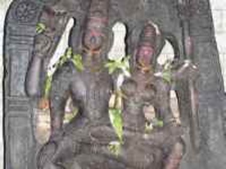 ಶಿವನ ತೊಡೆಯೇರಿರುವ ಪಾರ್ವತಿಯ ಕಂಡಿರುವಿರಾ?