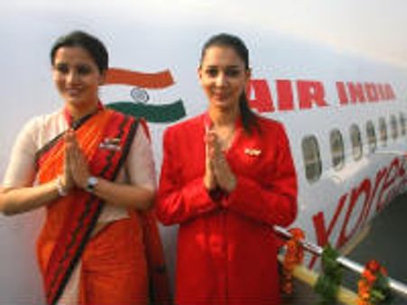 ಏರ್ ಇಂಡಿಯಾ ಪೈಲಟ್ ಮುಷ್ಕರ: ತ್ರಿಶಂಕುವಿನಲ್ಲಿ ಪ್ರಯಾಣಿಕರು