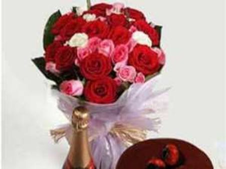 ಪ್ರೀತಿಪ್ರೇಮ ನಿವೇದನೆಗೆ ಒನ್ ಇಂಡಿಯಾ ಹೂಗುಚ್ಛ