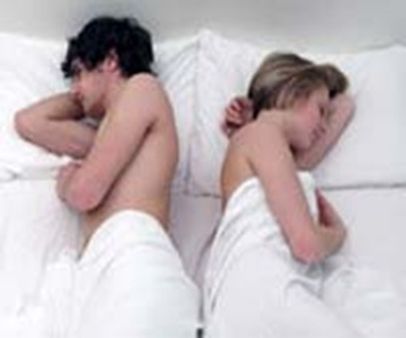 ಸುಖ ನೀಡದ ದುಬೈ ಗಂಡನ ಮೇಲೆ ಪತ್ನಿ ದಬ್ಬಾಳಿಕೆ