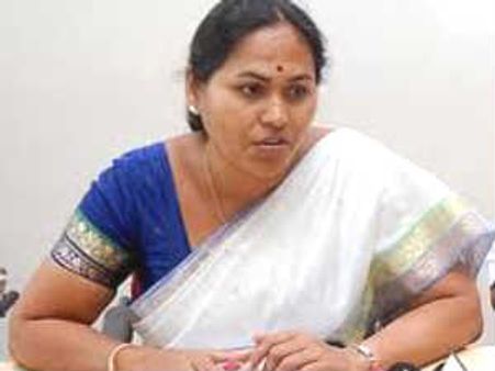 ಸಚಿವೆ ಶೋಭಾ ಕರಂದ್ಲಾಜೆಗೆ 'ಲಂಚ': ಪತ್ರಕರ್ತರ ಸೆರೆ