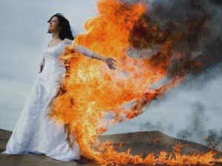 'ಮೊದಲ ರಾತ್ರಿ'ಯೇ ಪತ್ನಿಯ ಸುಟ್ಟುಹಾಕಿದ ಪಾಪಿ ಪತಿ