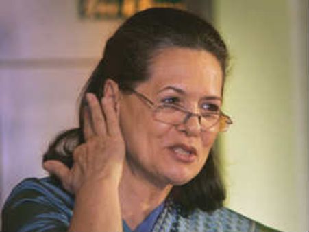 ಭ್ರಷ್ಟಾಚಾರದ ವಿರುದ್ಧ ಸೋನಿಯಾಗೂ ಬೆಂಬಲವೇ: ಆರ್ಎಸ್ಎಸ್