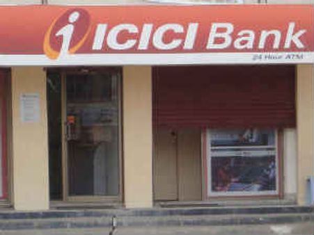 ಯಾದಗಿರಿಯ ಎಲ್ಲಾ ಬ್ಯಾಂಕ್ ಎಟಿಎಂ ಜೇಬಿಗೆ ತೂತು