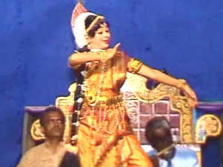 ಭಾಗವತಿಕೆಯ ಬದಲು ಕೊಳಲು, ಈ ಪ್ರಯೋಗ ನೂತನ