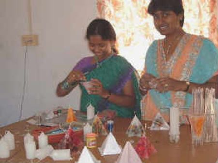 ತಿಹಾರ್ ಜೈಲಿನಲ್ಲಿ ಕನ್ನಿಮೊಳಿ ಬ್ರ್ಯಾಂಡ್ ಮೇಣದ ಬತ್ತಿ