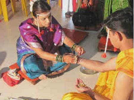 ಕಾನೂನು ಪದವೀಧರನಿಂದ ಅಪ್ರಾಪ್ತಳ ಮದುವೆ: ಪೊಲೀಸರ ಕೊಕ್ಕೆ